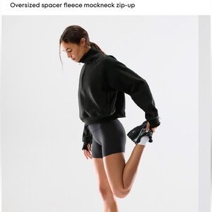 Aritzia Oversize mockneck zip-up
